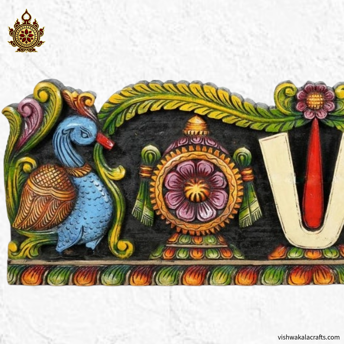 Namam sangu Chakram Wooden Hand-Carved Balaji Wall Decor