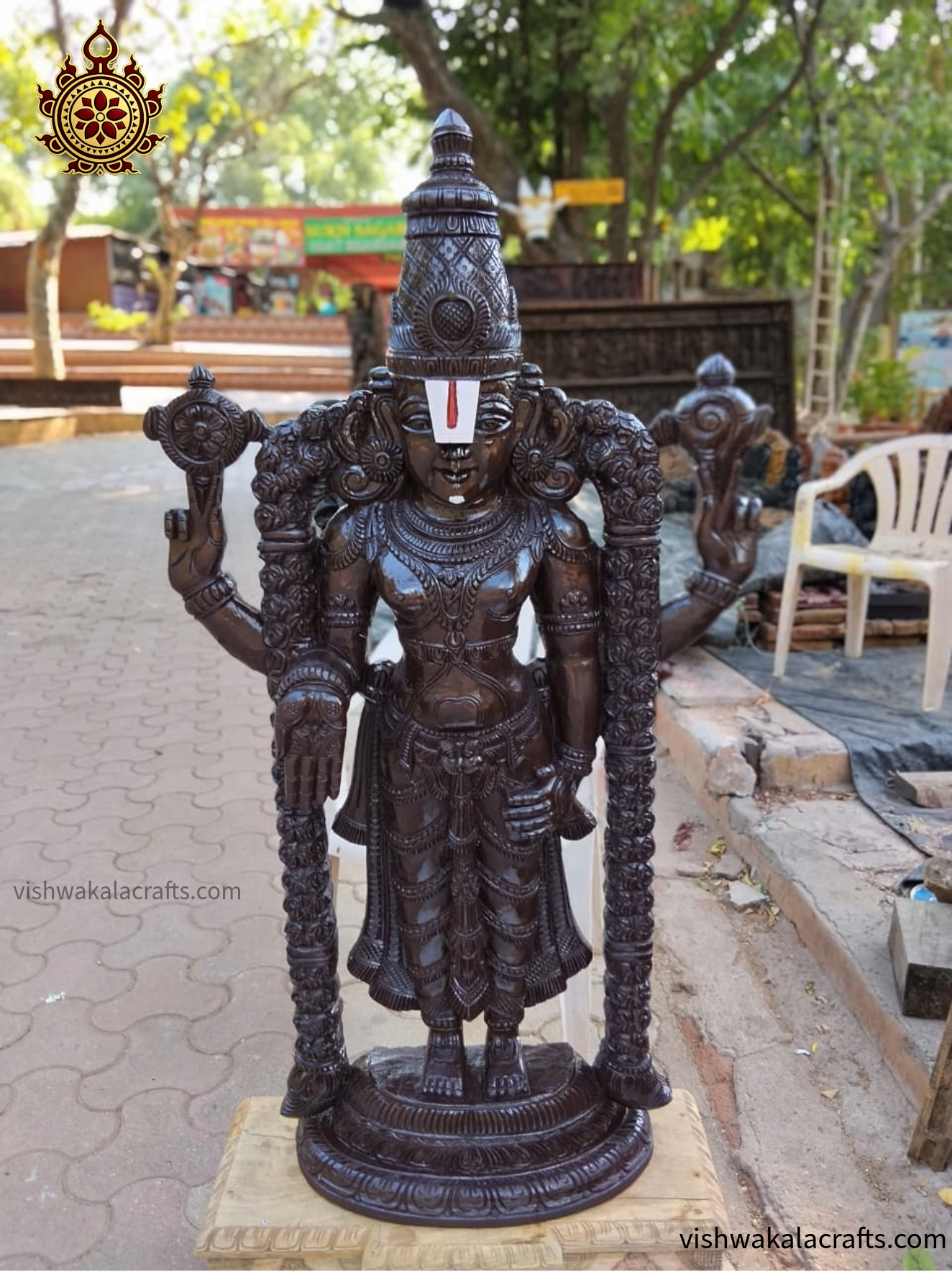 Handcrafted Lord Venkateswara (Balaji) Wooden Statue - (Shine Polish & Matte Finish)