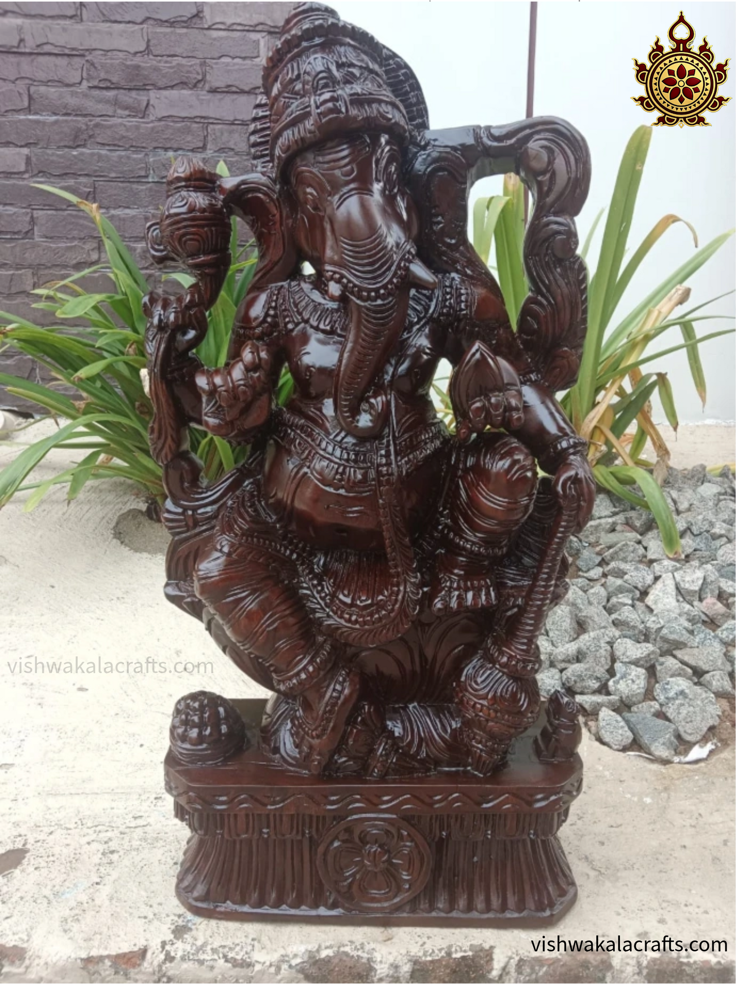 Intricately Handcrafted Wooden Ganesha Idol (3 feet)