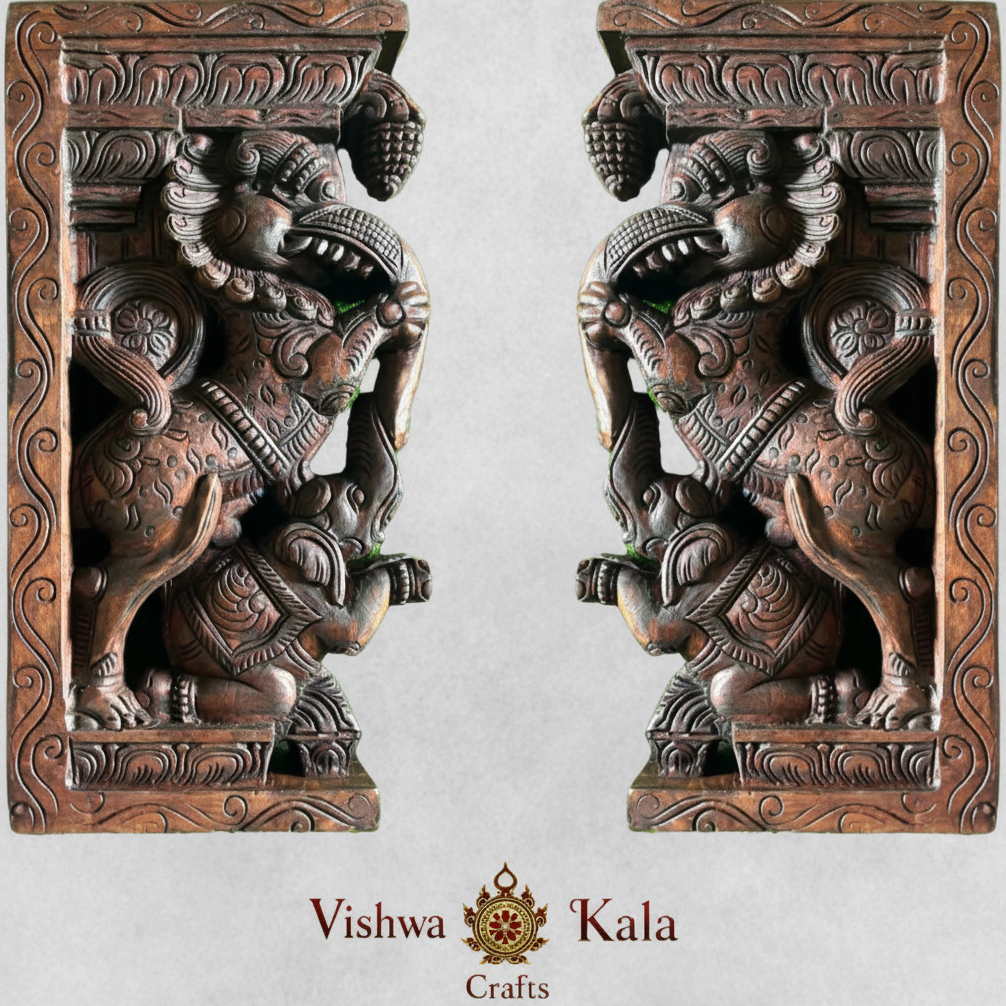 Yali (Yaazhi) Handcarved Bracket with Elephant – (Single)